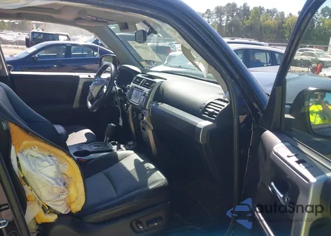 2016 Toyota 4Runner Sr5 Premium z USA, uszkodzony, nr VIN JTEBU5JR0G5312593